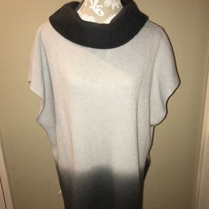 Loose turtle neck tunic